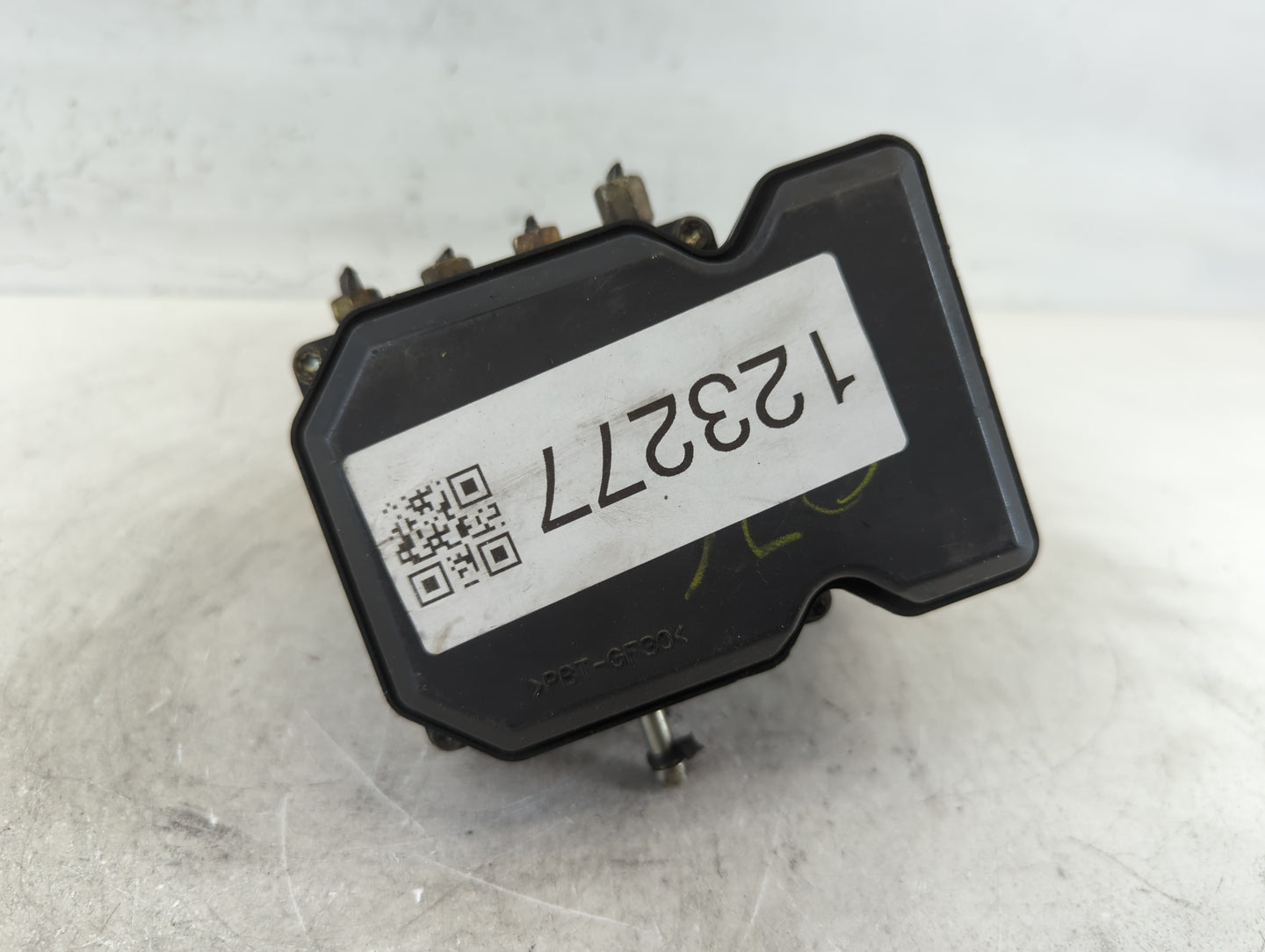 2007-2008 Nissan Maxima ABS Pump Control Module Replacement P/N:47660 ZK40A Fits Fits 2007 2008 OEM Used Auto Parts - Oemuse