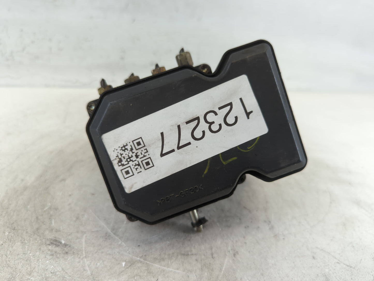 2007-2008 Nissan Maxima ABS Pump Control Module Replacement P/N:47660 ZK40A Fits Fits 2007 2008 OEM Used Auto Parts - Oemuse