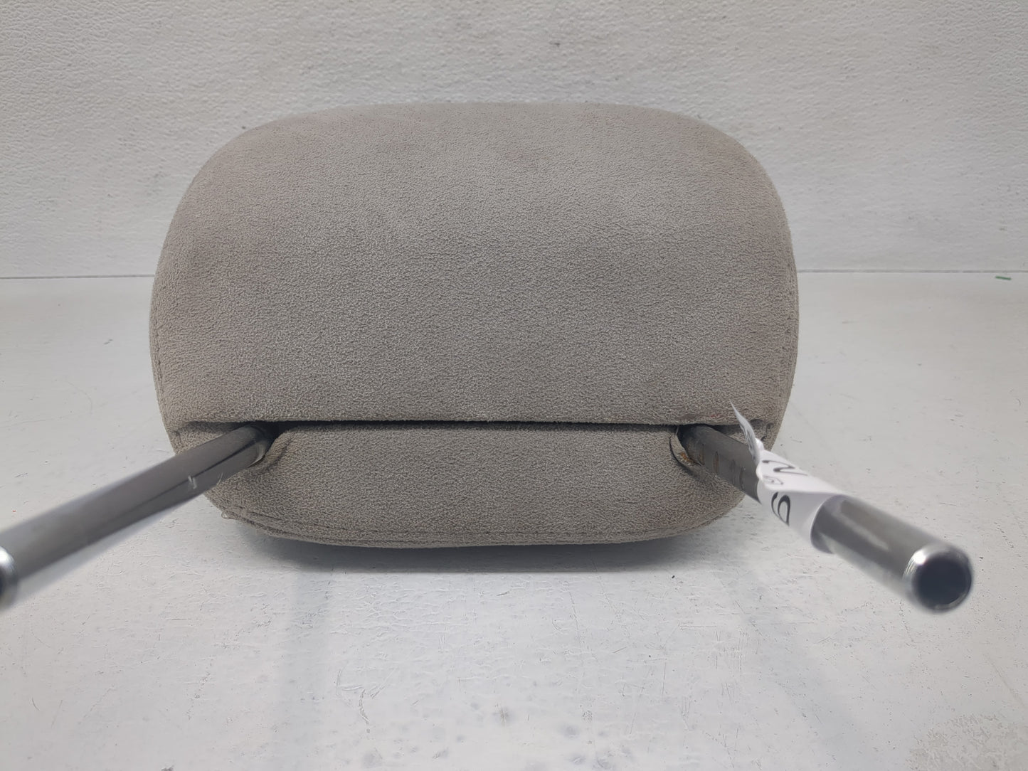 Nissan Maxima Headrest Head Rest Front Driver Passenger Seat Grey - Oemusedautoparts1.com