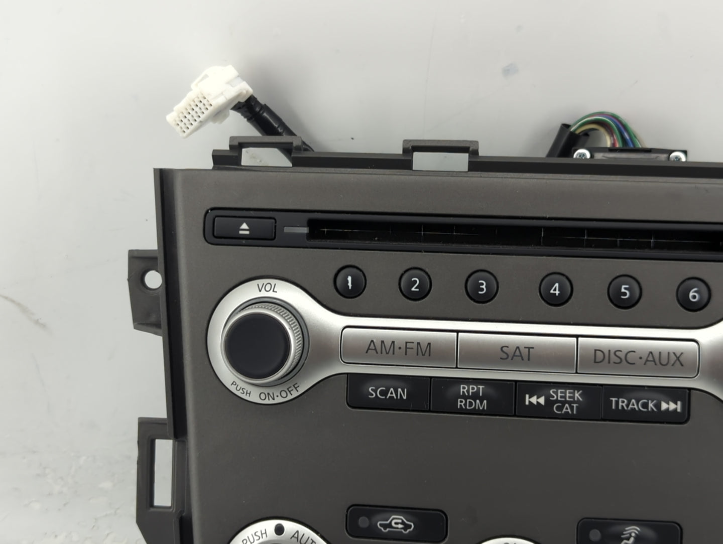2009-2014 Nissan Murano Information Display Screen - Oemusedautoparts1.com