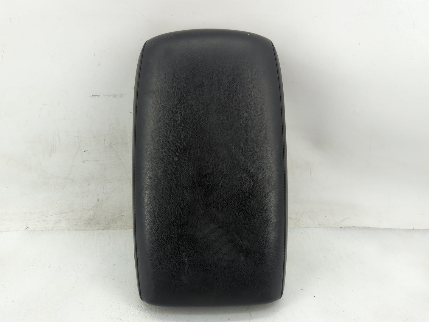 2013-2014 Nissan Murano Center Console Armrest Cover Lid Fits Fits 2013 2014 OEM Used Auto Parts - Oemusedautoparts1.com