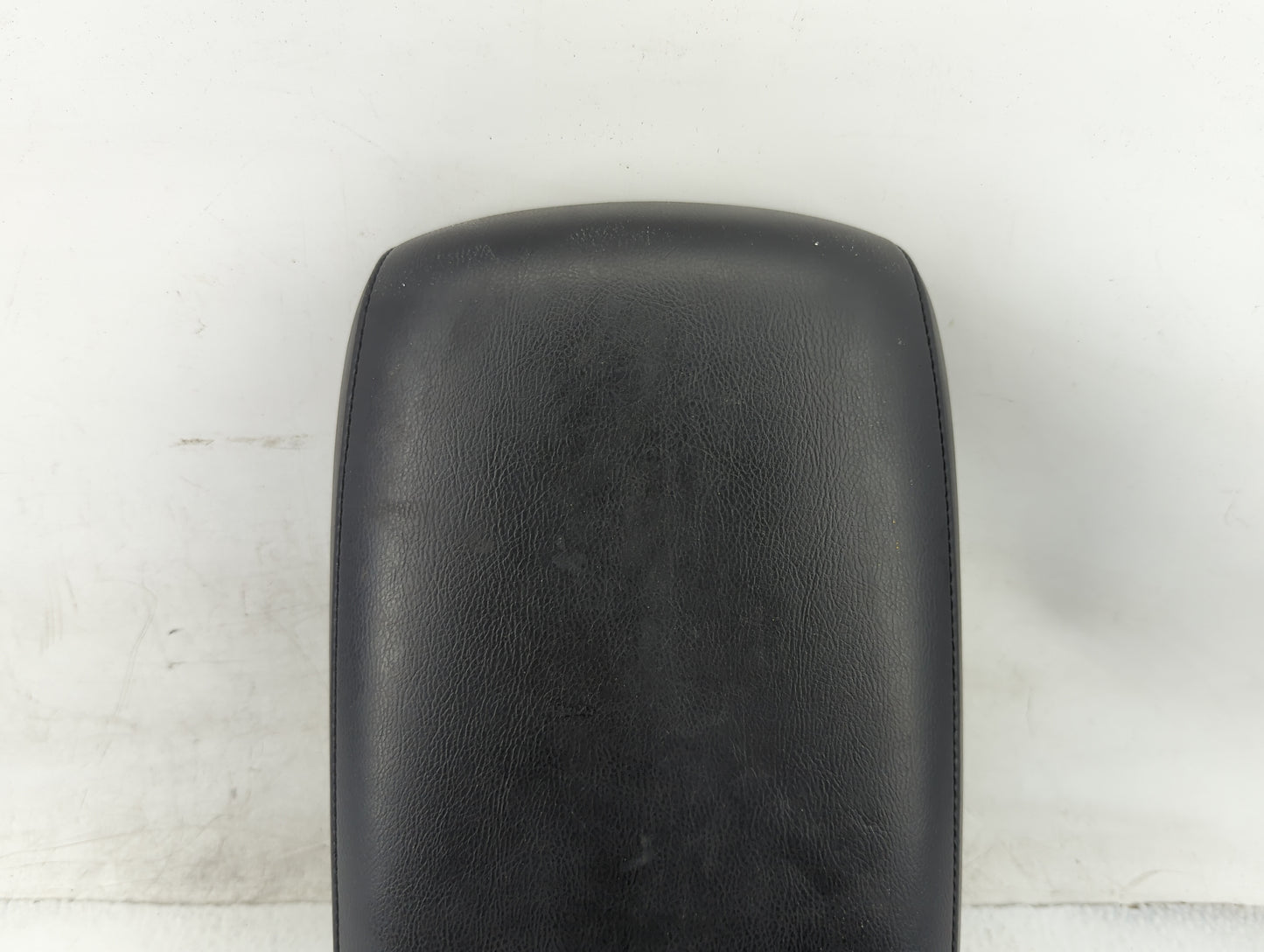 2013-2014 Nissan Murano Center Console Armrest Cover Lid Fits Fits 2013 2014 OEM Used Auto Parts - Oemusedautoparts1.com