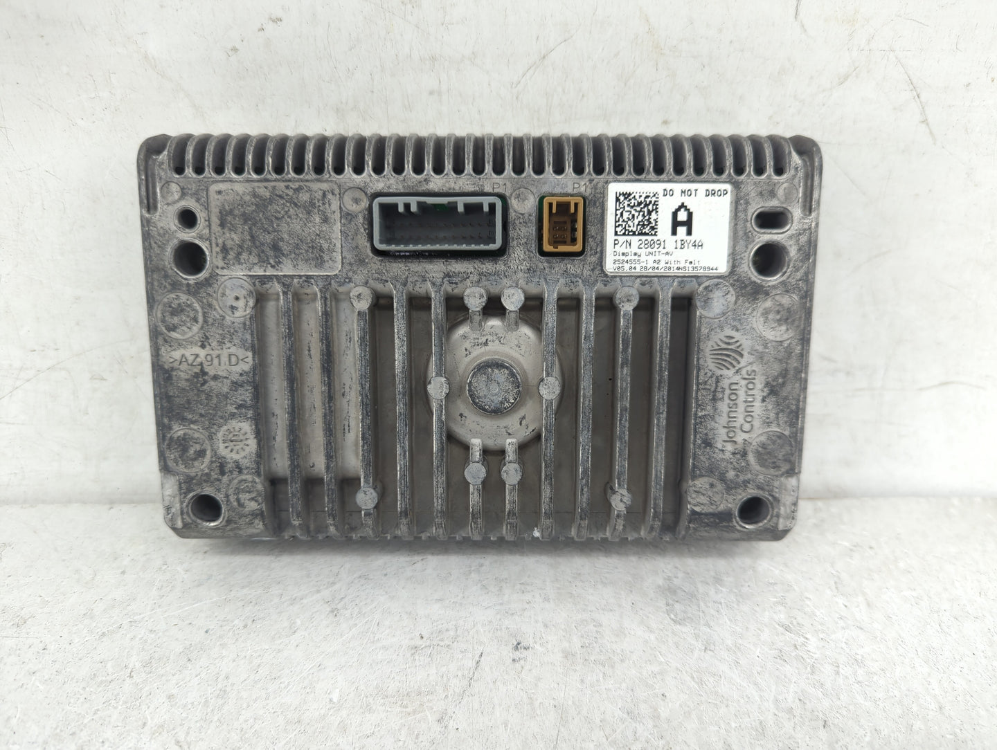 2013-2014 Nissan Murano Radio AM FM Cd Player Receiver Replacement Fits Fits 2013 2014 2015 OEM Used Auto Parts - Oemusedaut
