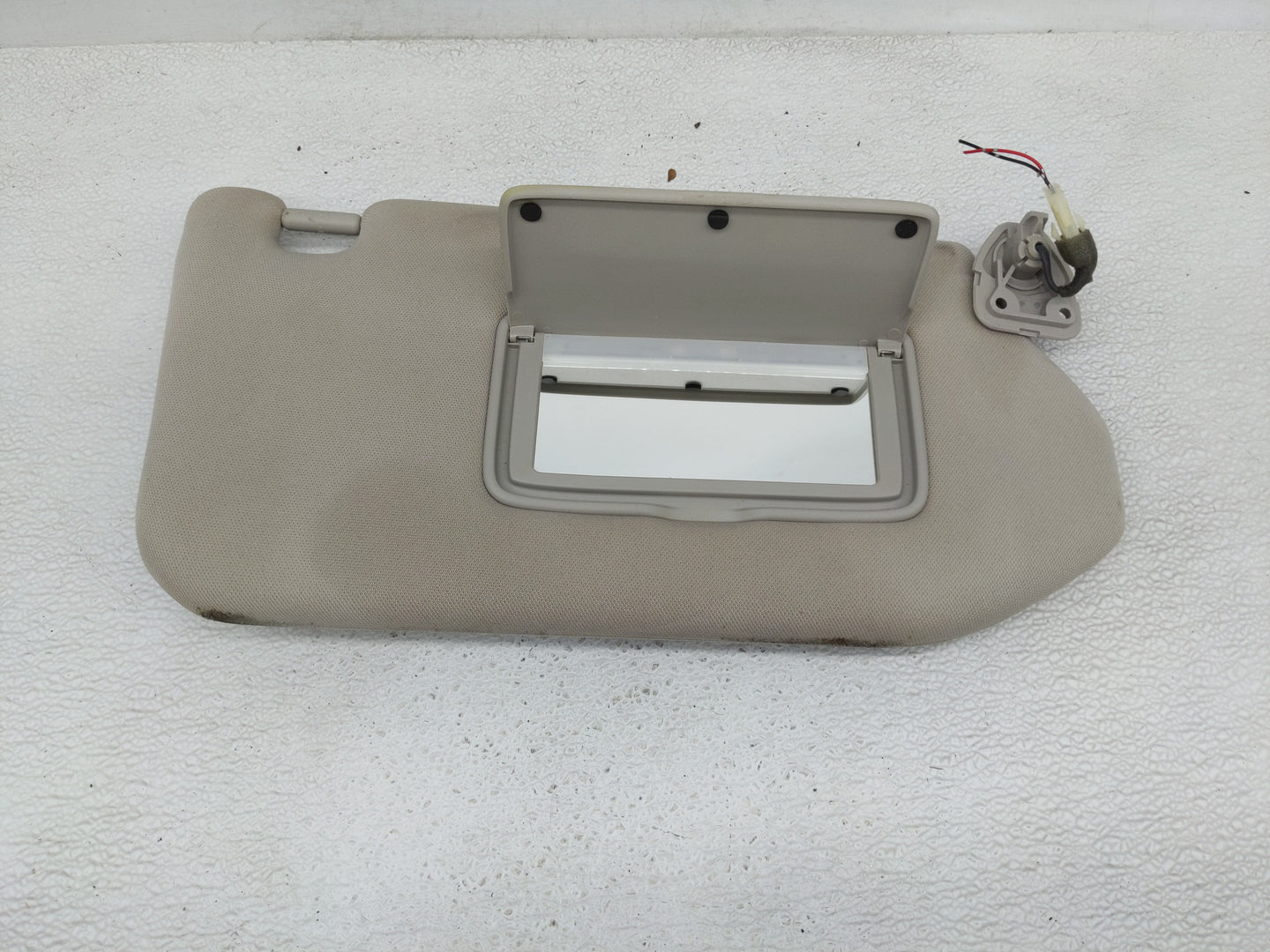 2013-2018 Nissan Pathfinder Sun Visor Shade Replacement Passenger Right Mirror Fits Fits 2013 2014 2015 2016 2017 2018 2019 