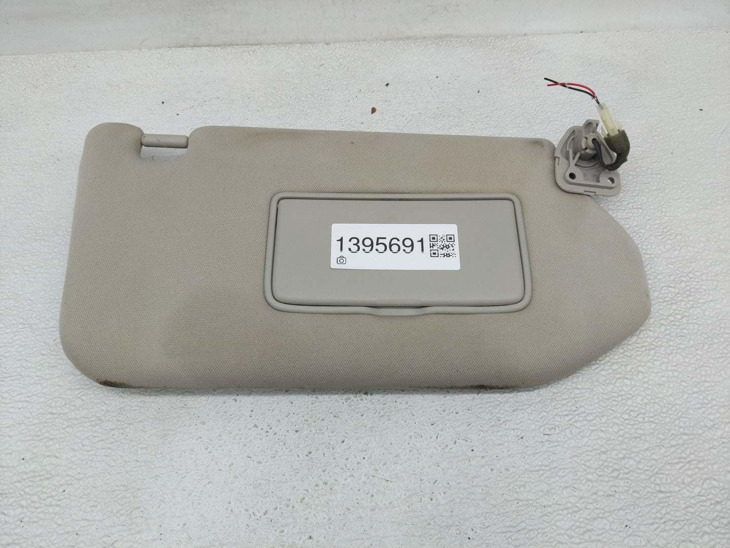 2013-2018 Nissan Pathfinder Sun Visor Shade Replacement Passenger Right Mirror Fits Fits 2013 2014 2015 2016 2017 2018 2019 