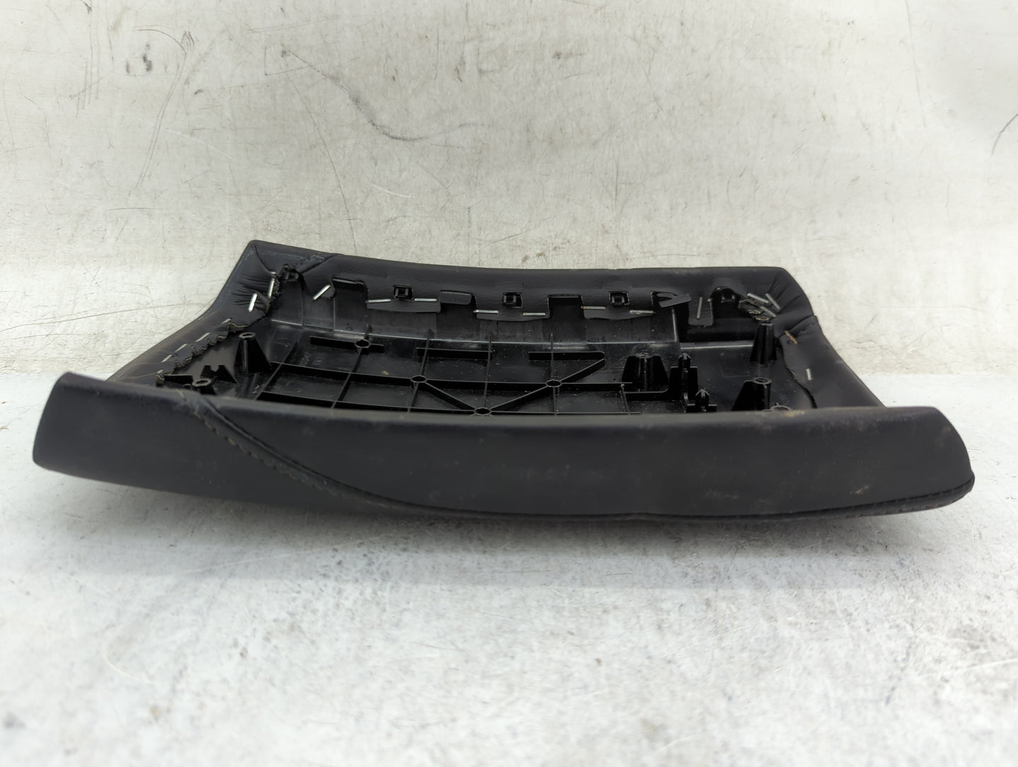2014-2016 Nissan Rogue Center Console Armrest Cover Lid Fits Fits 2014 2015 2016 OEM Used Auto Parts - Oemusedautoparts1.com