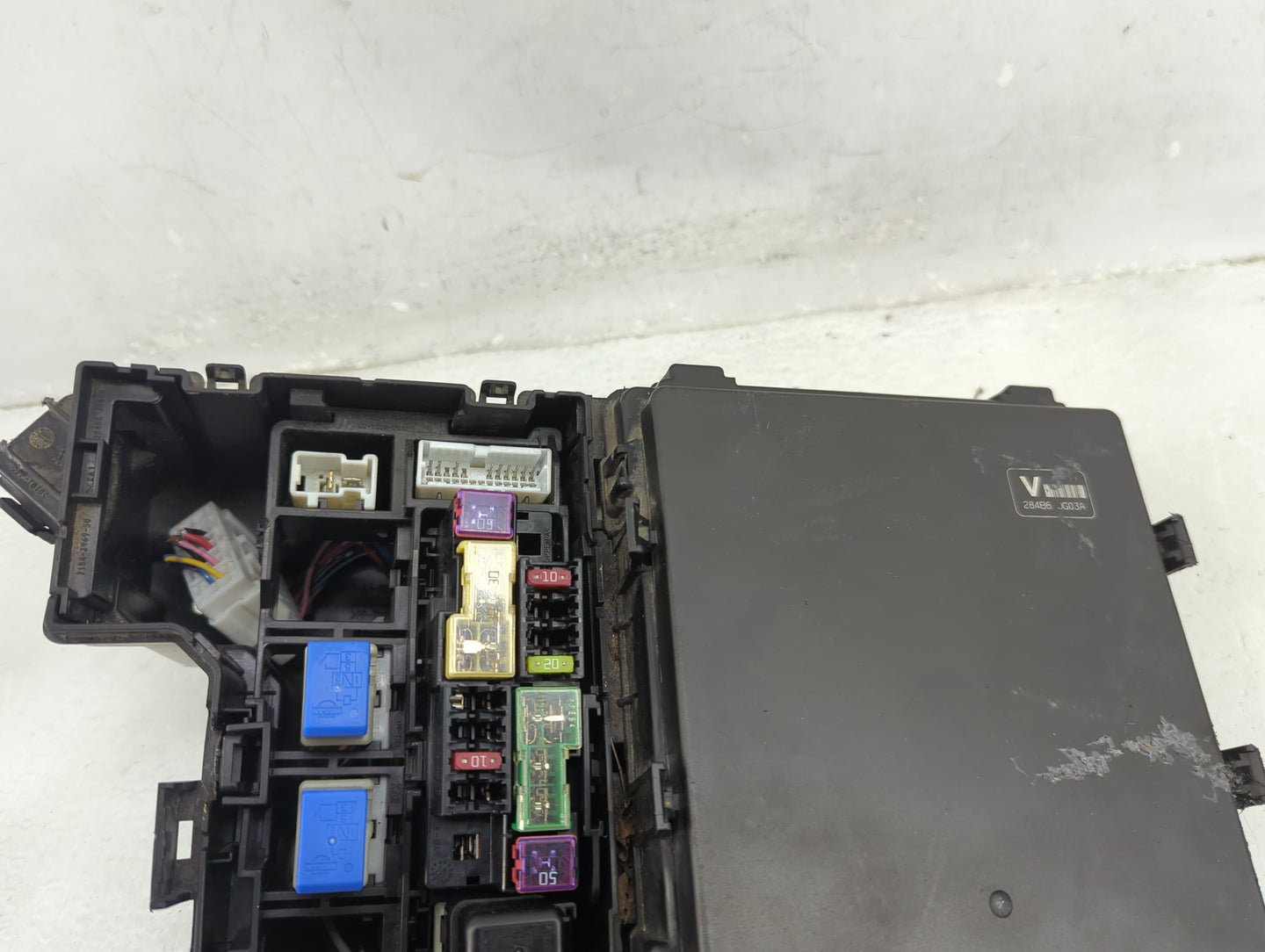 2012-2015 Nissan Rogue Fusebox Fuse Box Panel Relay Module Fits Fits 2012 2013 2014 2015 OEM Used Auto Parts - Oemusedautopa