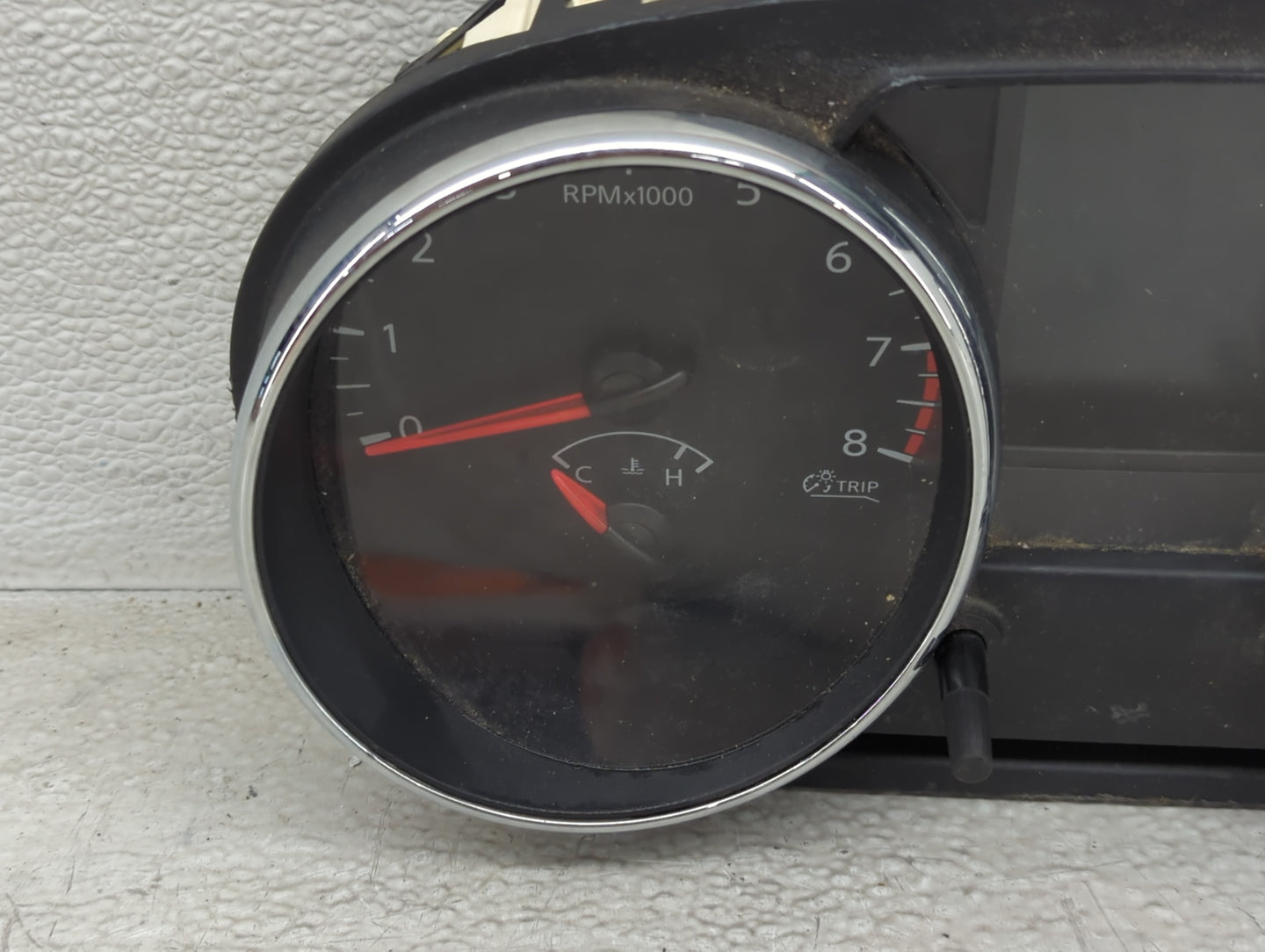 2012-2015 Nissan Rogue Instrument Cluster Speedometer Gauges Fits Fits 2012 2013 2014 2015 OEM Used Auto Parts - Oemusedauto
