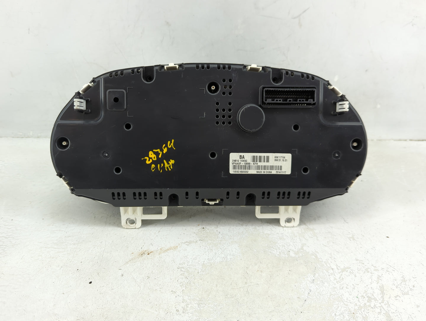 2012-2015 Nissan Rogue Instrument Cluster Speedometer Gauges Fits Fits 2012 2013 2014 2015 OEM Used Auto Parts - Oemusedauto