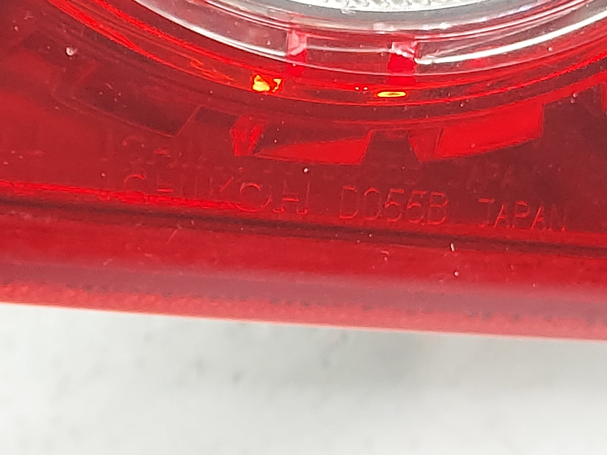 2009-2015 Nissan Rogue Driver Left Side Deck Lid Mounted Tail Light 992849 - Oemusedautoparts1.com