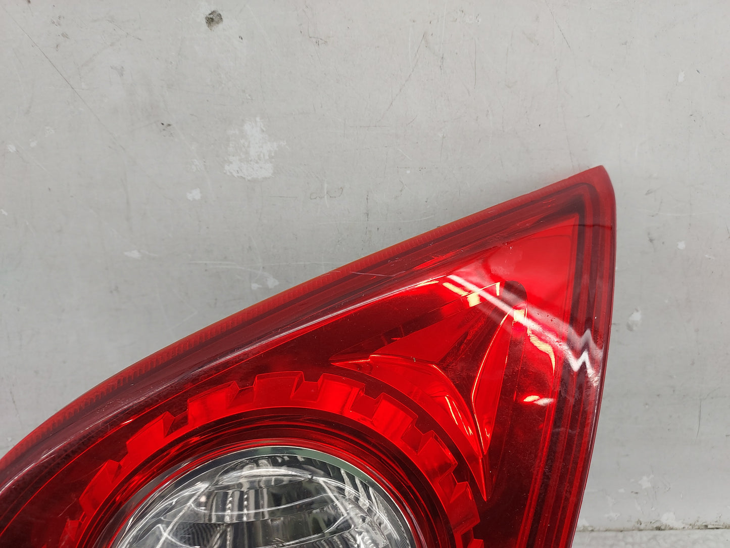 2008-2015 Nissan Rogue Driver Left Side Deck Lid Mounted Tail Light - Oemusedautoparts1.com