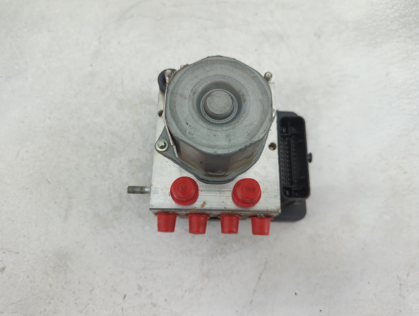 2019-2021 Nissan Rogue Sport ABS Pump Control Module Replacement P/N:47660 6MM0A Fits Fits 2019 2020 2021 OEM Used Auto Part
