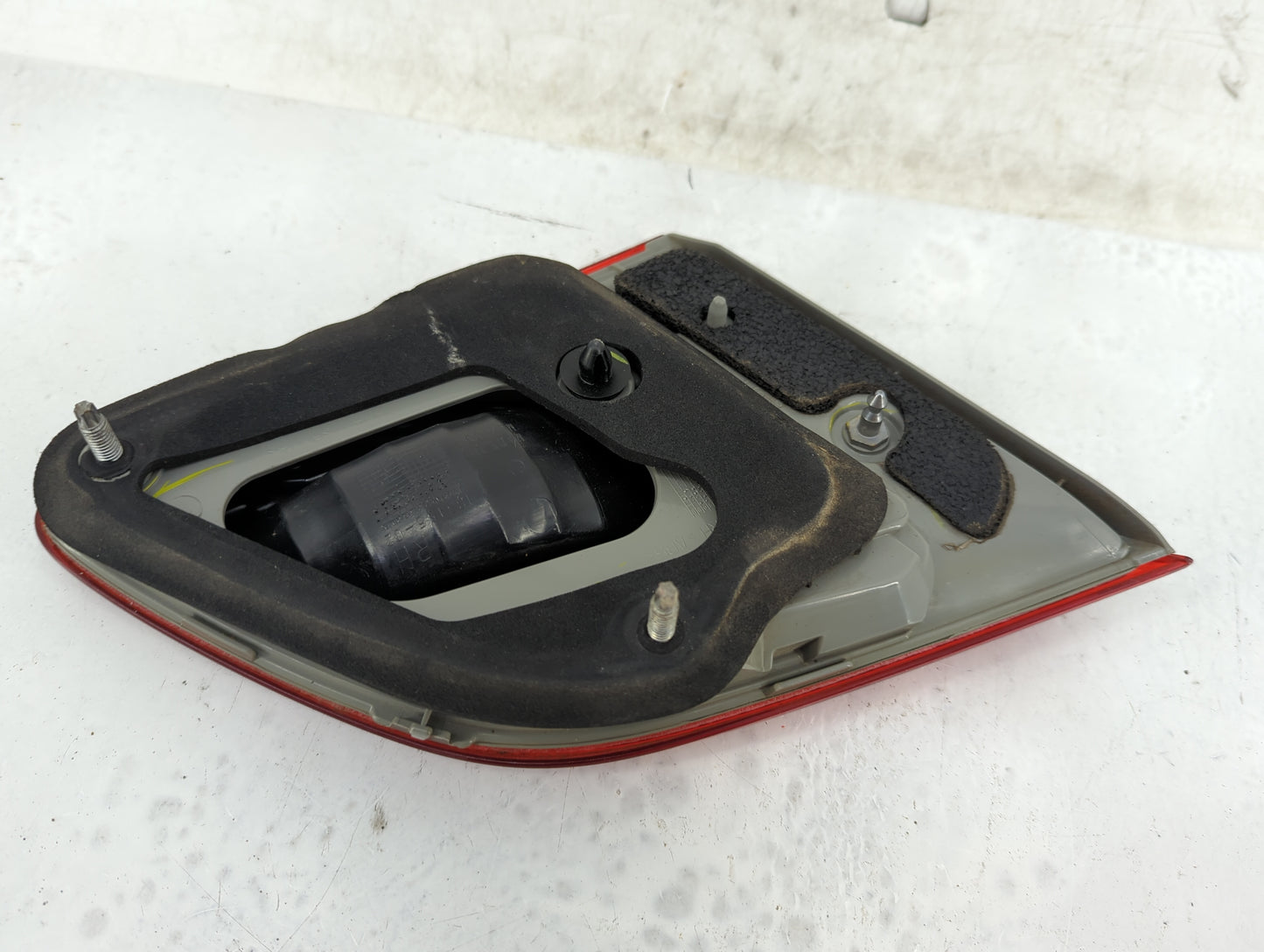 2013-2015 Nissan Sentra Passenger Right Side Deck Lid Mounted Tail Light - Oemusedautoparts1.com