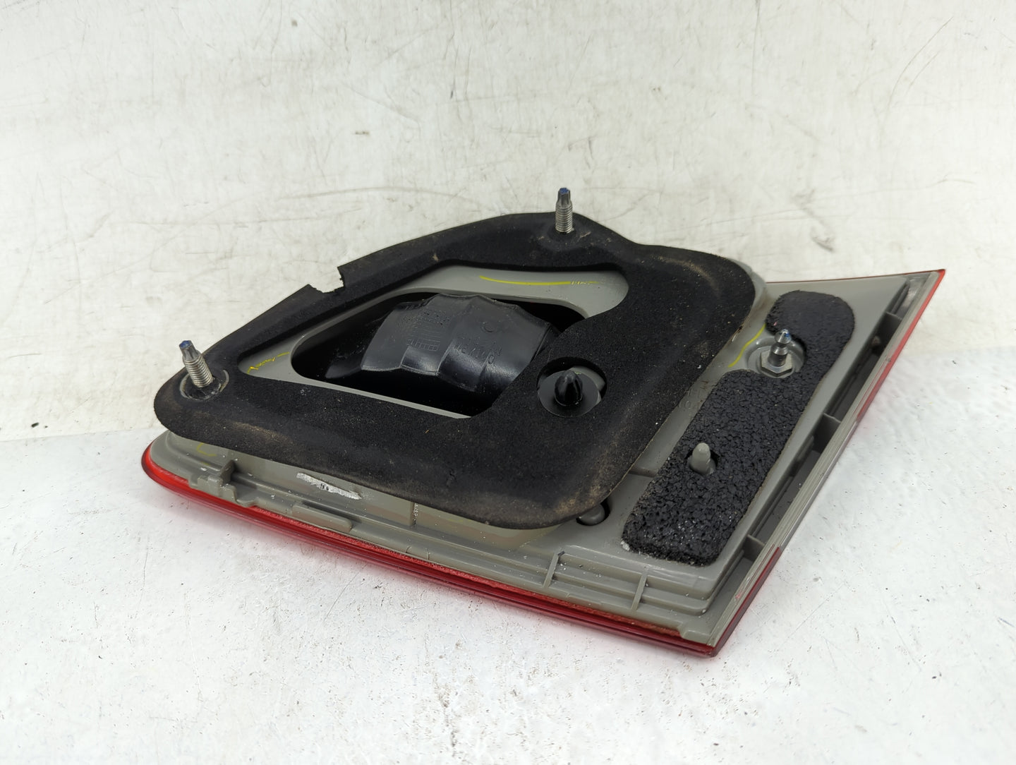 2013-2015 Nissan Sentra Driver Left Side Deck Lid Mounted Tail Light - Oemusedautoparts1.com