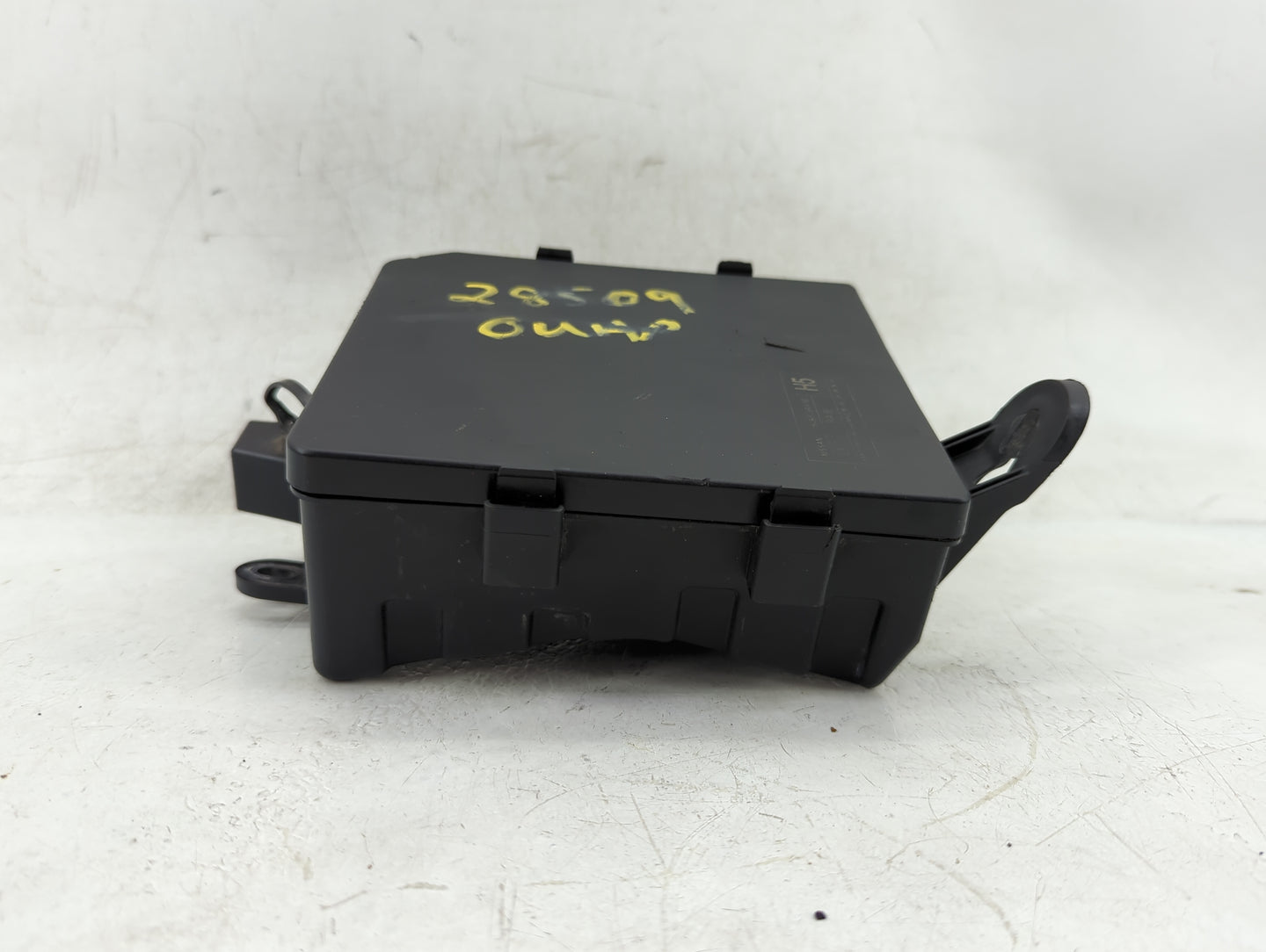 2013-2019 Nissan Sentra Fusebox Fuse Box Panel Relay Module Fits Fits 2013 2014 2015 2016 2017 2018 2019 OEM Used Auto Parts
