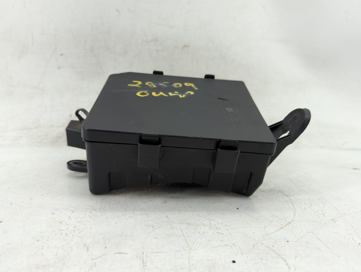 2013-2019 Nissan Sentra Fusebox Fuse Box Panel Relay Module Fits Fits 2013 2014 2015 2016 2017 2018 2019 OEM Used Auto Parts