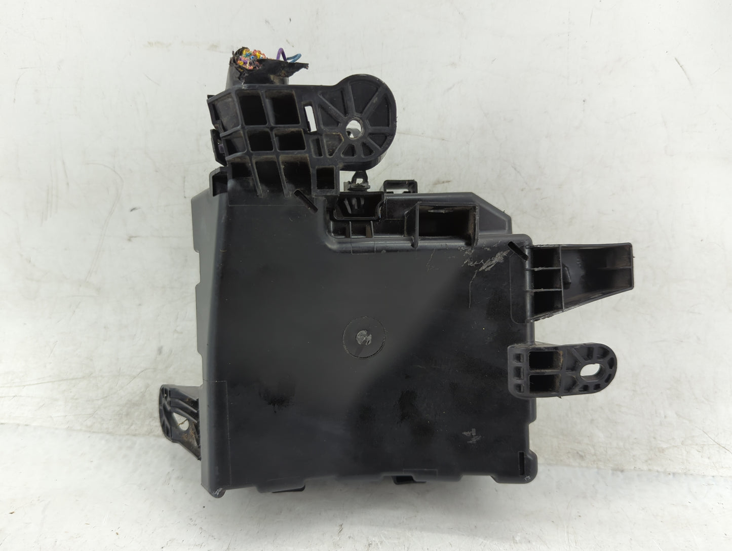 2013-2019 Nissan Sentra Fusebox Fuse Box Panel Relay Module Fits Fits 2013 2014 2015 2016 2017 2018 2019 OEM Used Auto Parts