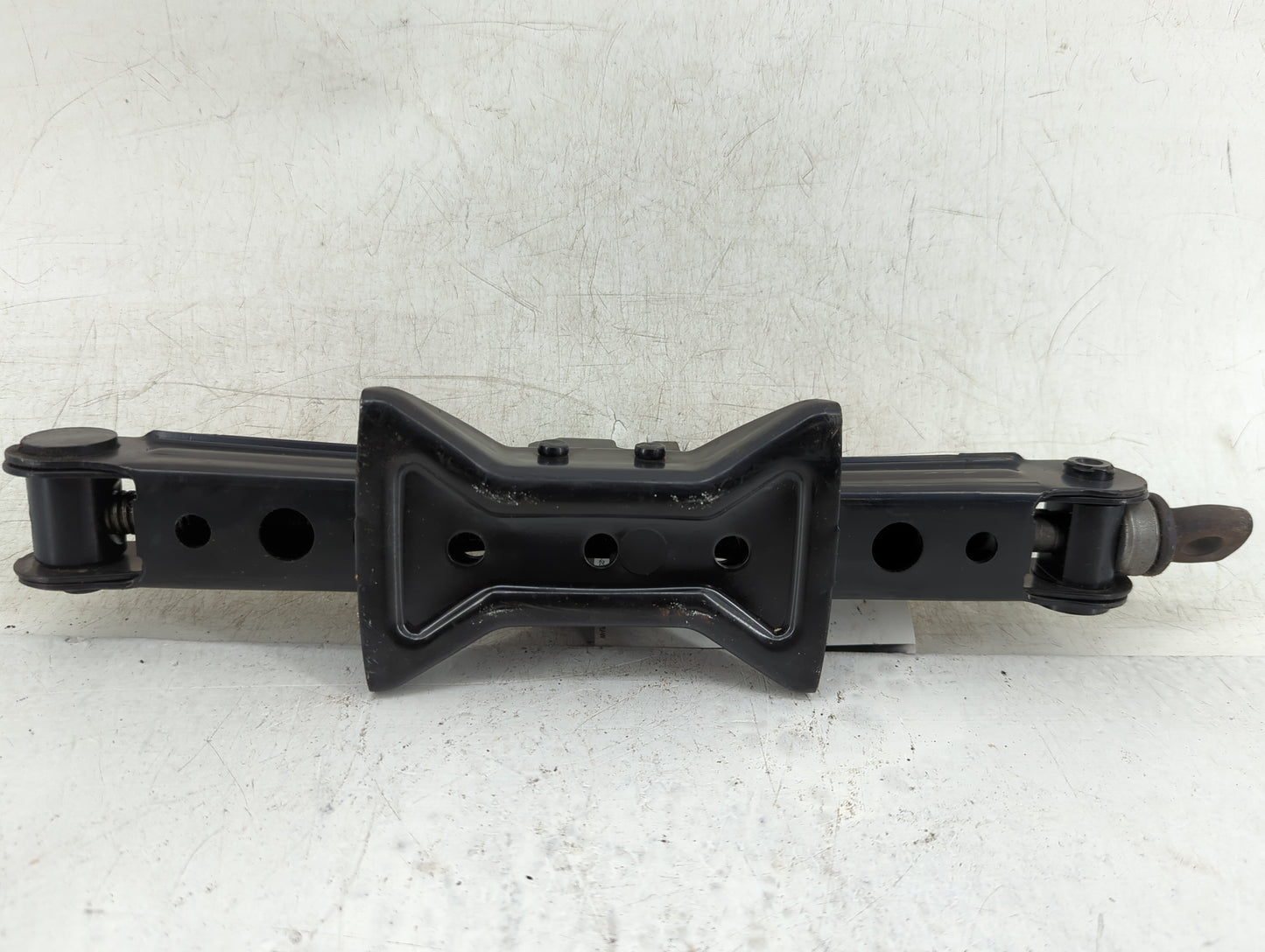 Nissan Sentra Spare Scissor Car Jack - Oemusedautoparts1.com