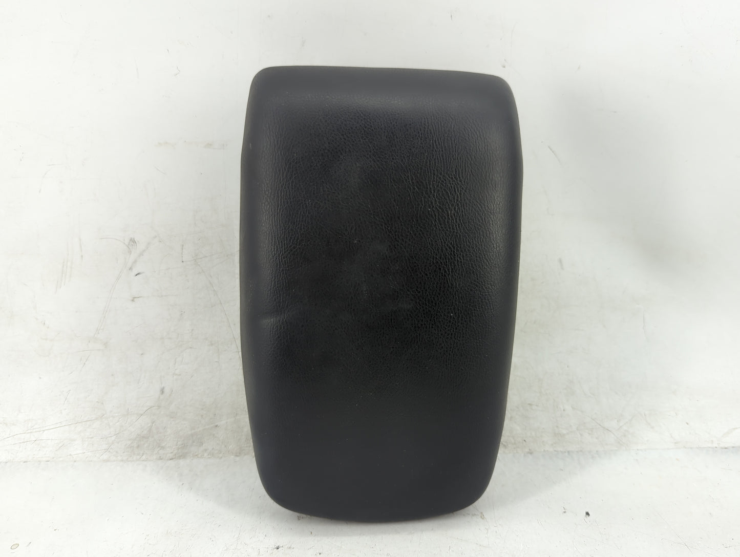 2018-2019 Nissan Sentra Center Console Armrest Cover Lid Fits Fits 2018 2019 OEM Used Auto Parts - Oemusedautoparts1.com