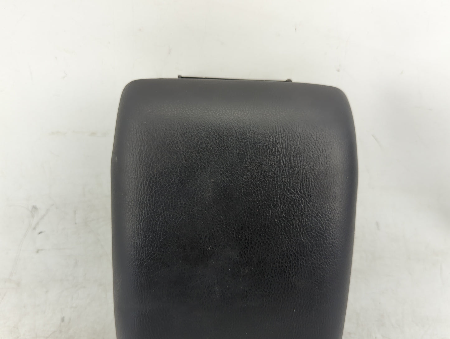 2018-2019 Nissan Sentra Center Console Armrest Cover Lid Fits Fits 2018 2019 OEM Used Auto Parts - Oemusedautoparts1.com