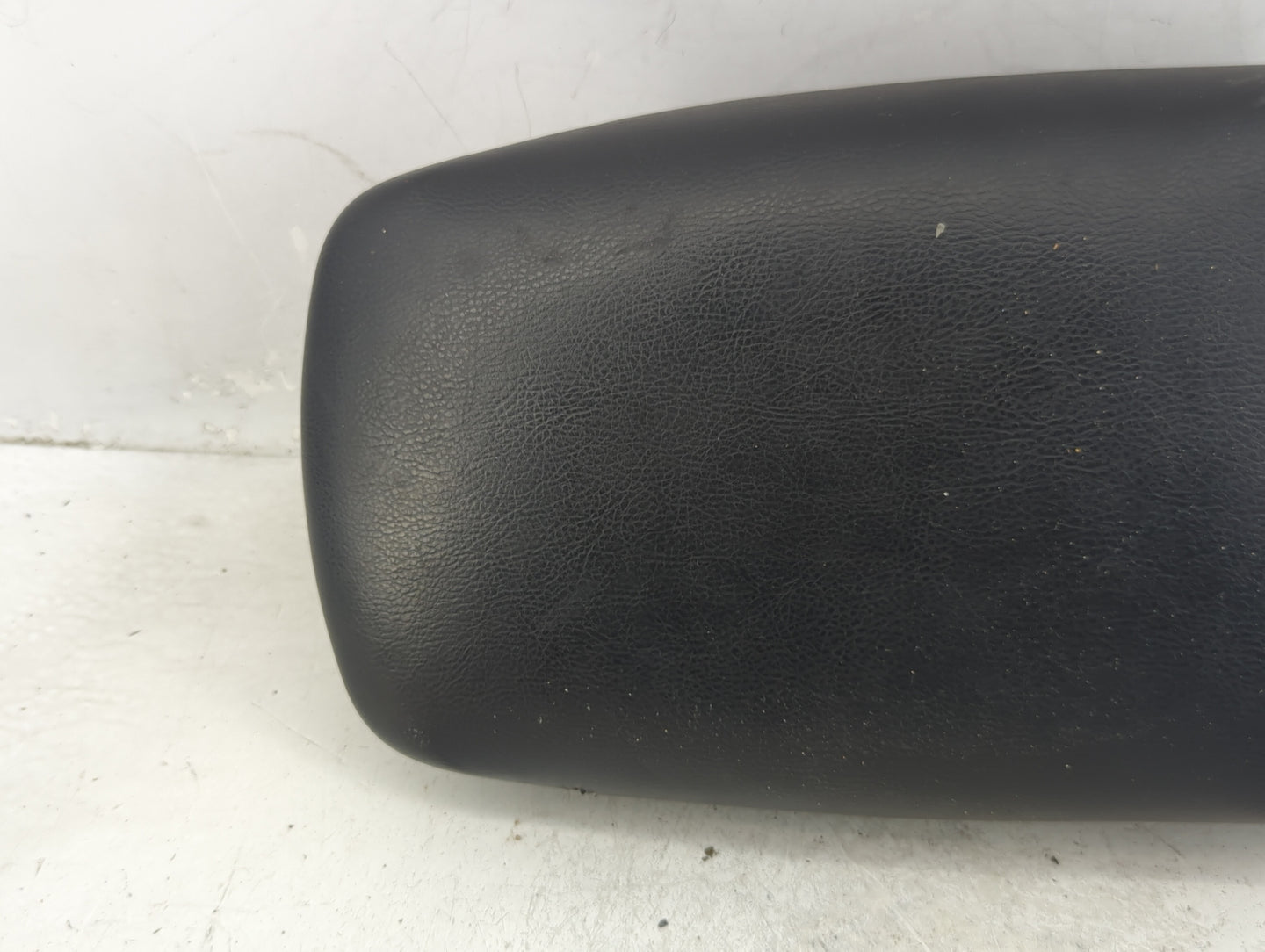 2013-2016 Nissan Sentra Center Console Armrest Cover Lid Fits Fits 2013 2014 2015 2016 OEM Used Auto Parts - Oemusedautopart