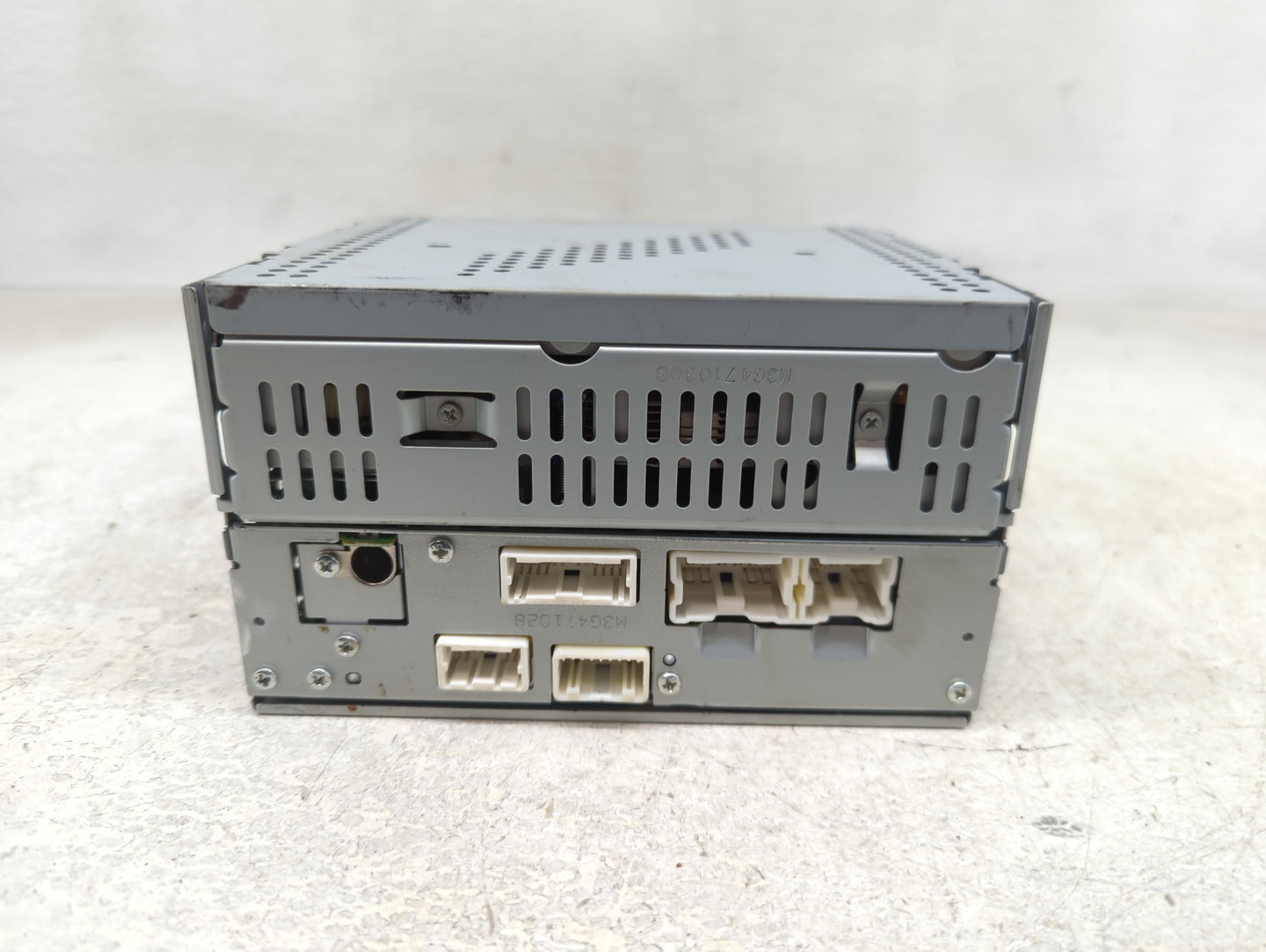 0 Nissan Titan Radio AM FM Cd Player Receiver Replacement Fits OEM Used Auto Parts - Oemusedautoparts1.com