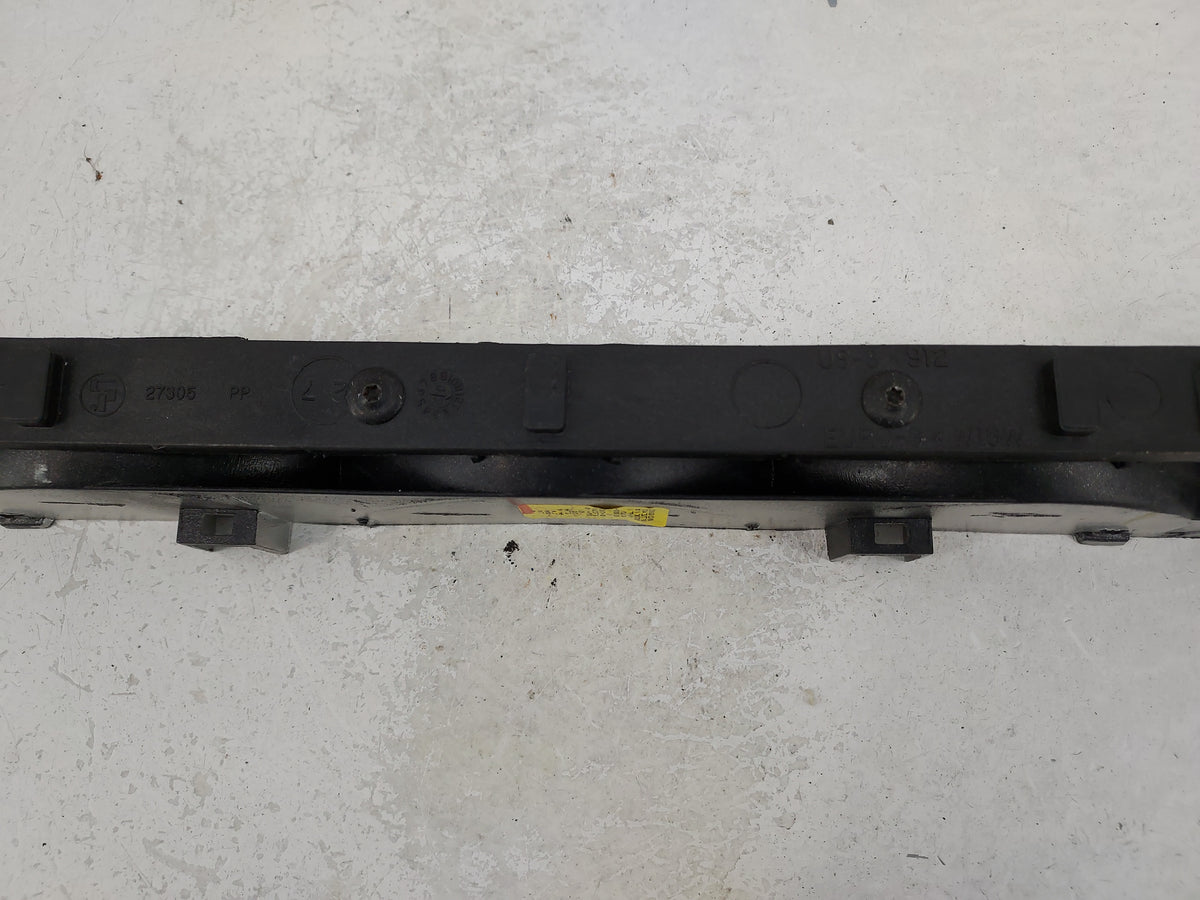 1999-2004 Oldsmobile Alero Driver Left Side Deck Lid Mounted Tail Light 993343 - Oemusedautoparts1.com
