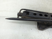 2000 Oldsmobile Bravada Spare Scissor Car Jack 1120728 - Oemusedautoparts1.com