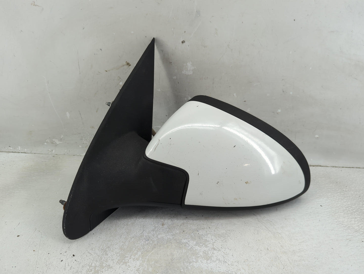 2007-2010 Pontiac G5 Driver Side View Mirror - Left Door Mirror OEM Used - Oemusedautoparts1.com