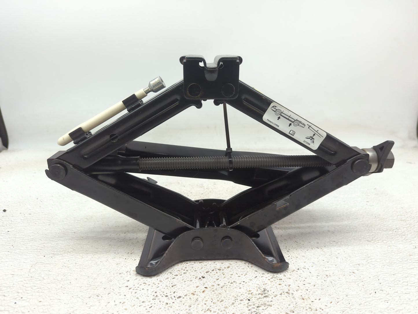 2009 Pontiac G6 Spare Scissor Car Jack 1067307 - Oemusedautoparts1.com