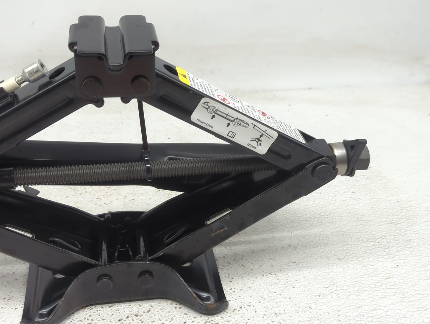 2009 Pontiac G6 Spare Scissor Car Jack - Oemusedautoparts1.com