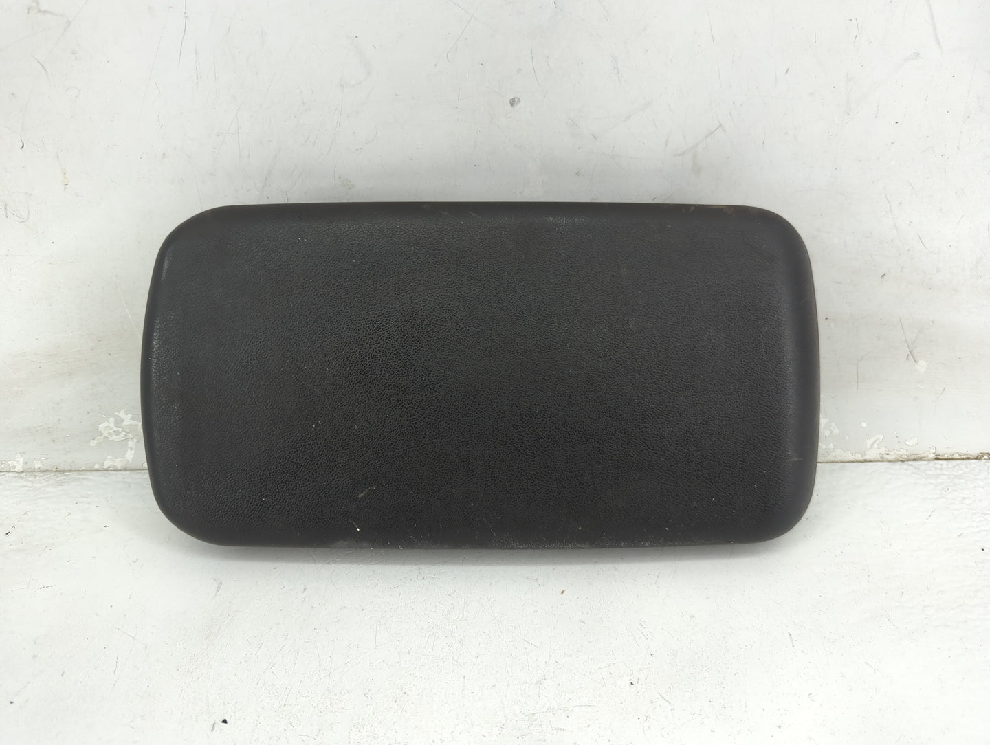 2006-2010 Pontiac G6 Center Console Armrest Cover Lid Fits Fits 2006 2007 2008 2009 2010 OEM Used Auto Parts - Oemusedautopa