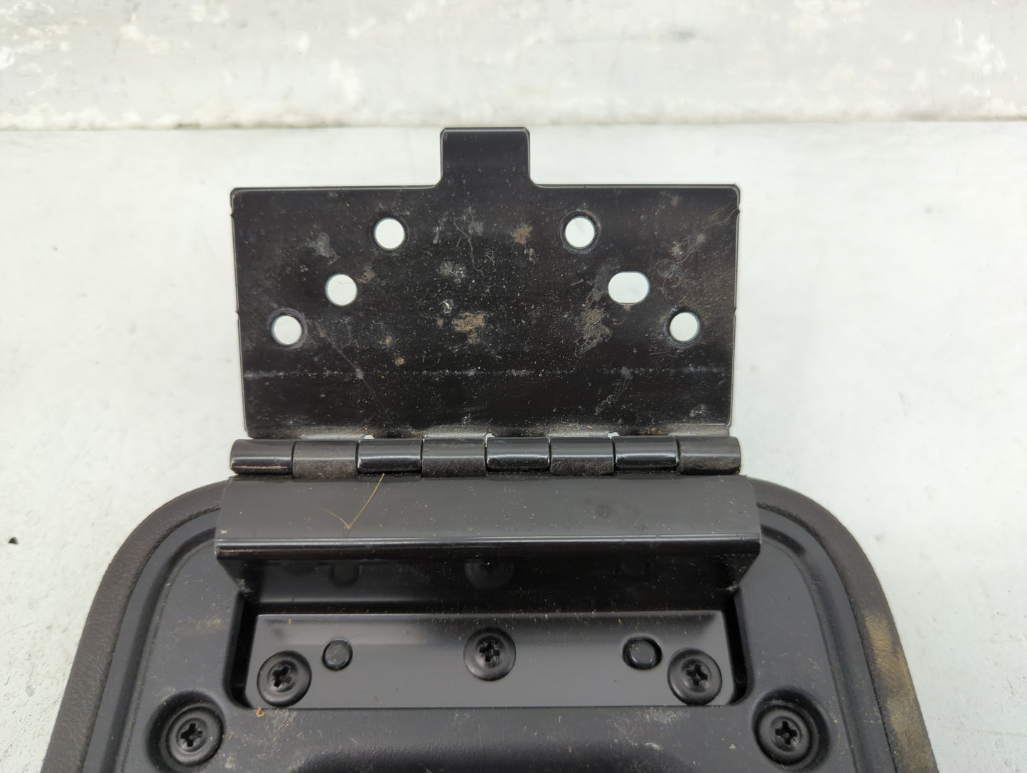 2006-2010 Pontiac G6 Center Console Armrest Cover Lid Fits Fits 2006 2007 2008 2009 2010 OEM Used Auto Parts - Oemusedautopa