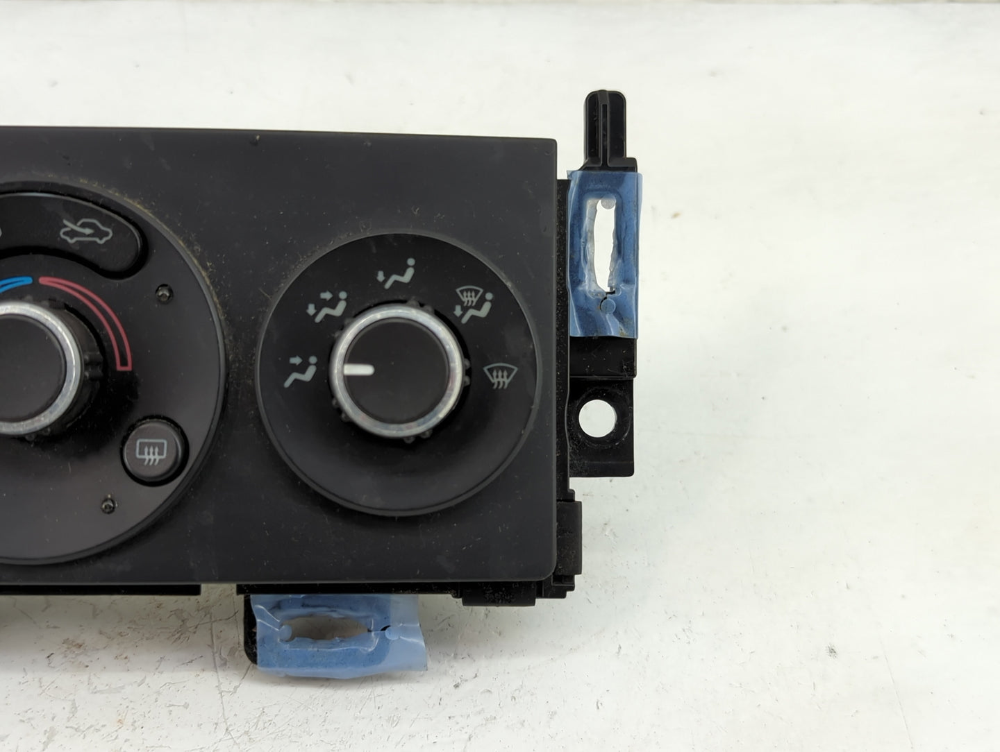 2005-2009 Pontiac G6 Climate Control Module Temperature AC/Heater Replacement Fits Fits 2005 2006 2007 2008 2009 OEM Used Au