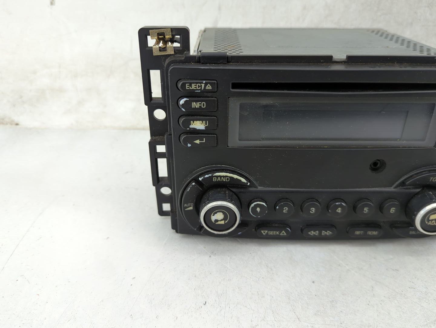2008-2009 Pontiac G6 Radio AM FM Cd Player Receiver Replacement Fits Fits 2008 2009 OEM Used Auto Parts - Oemusedautoparts1.