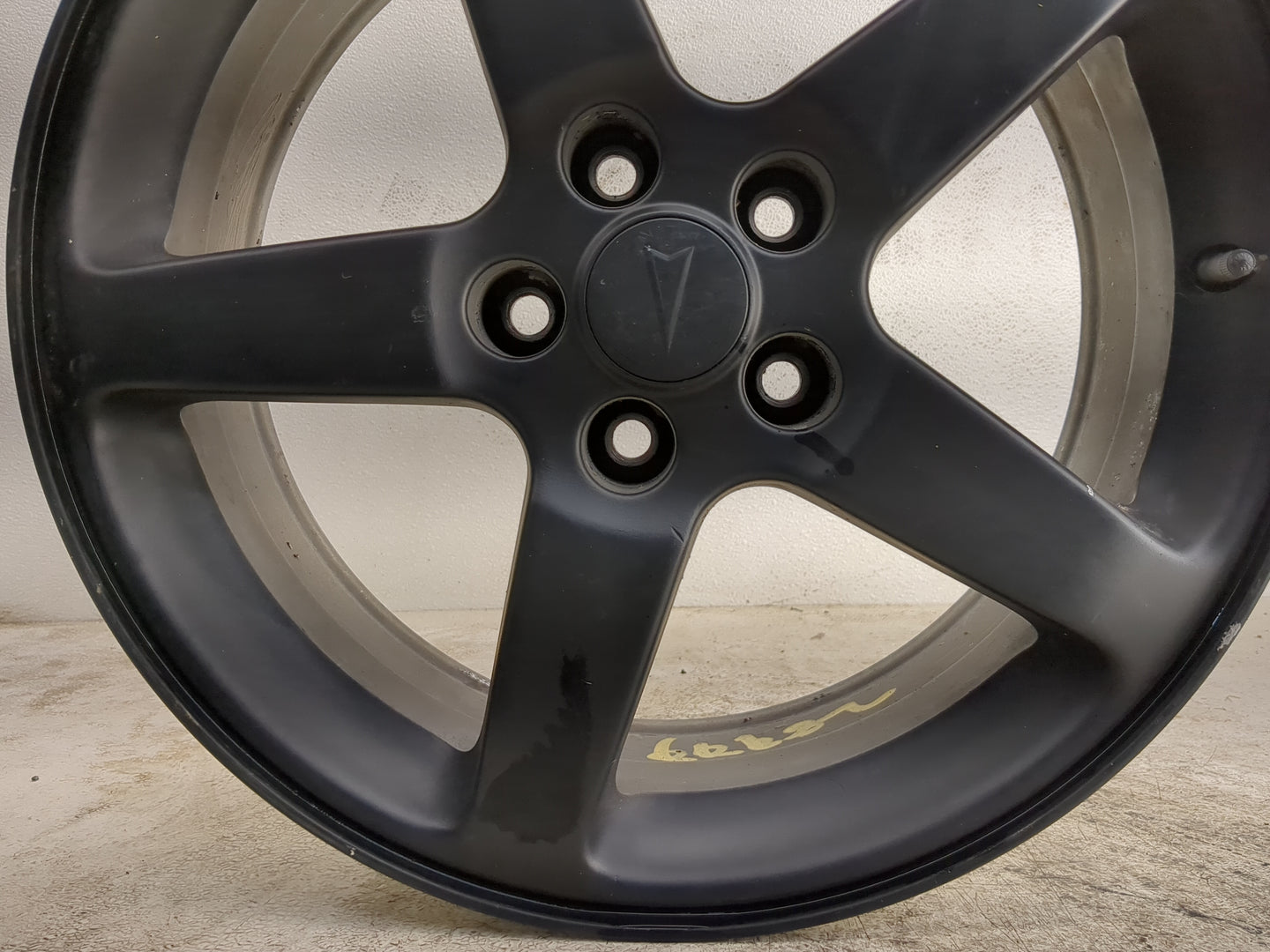 2005-2009 Pontiac G6 Oem Wheel Rim - Oemusedautoparts1.com