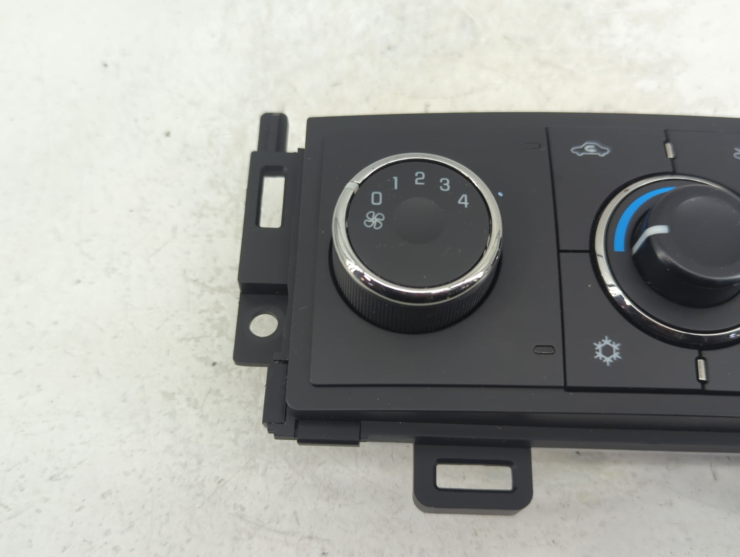 2009-2010 Pontiac G6 Climate Control Module Temperature AC/Heater Replacement Fits Fits 2009 2010 OEM Used Auto Parts - Oemu