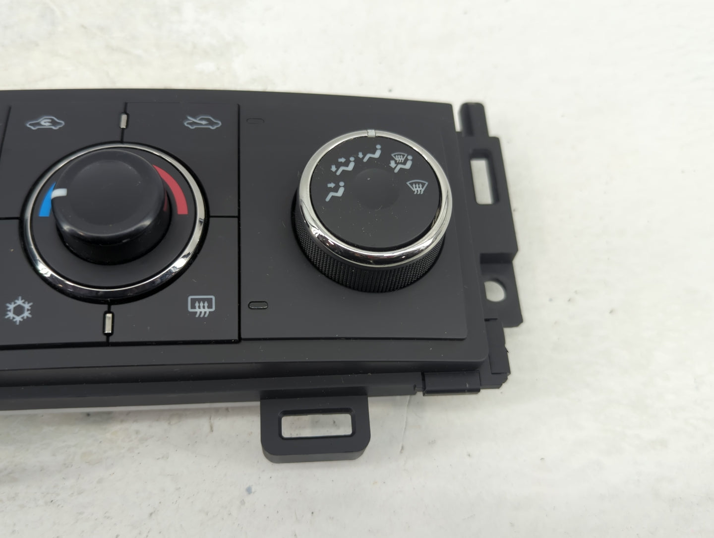 2009-2010 Pontiac G6 Climate Control Module Temperature AC/Heater Replacement Fits Fits 2009 2010 OEM Used Auto Parts - Oemu