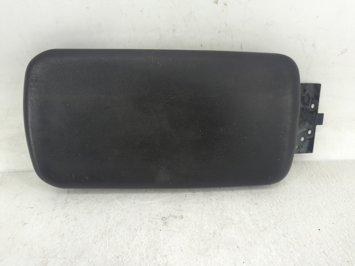 2006-2010 Pontiac G6 Center Console Armrest Cover Lid Fits Fits 2006 2007 2008 2009 2010 OEM Used Auto Parts - Oemusedautopa