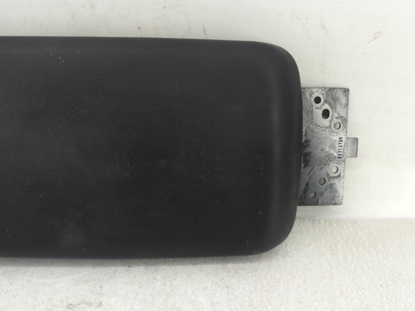2006-2010 Pontiac G6 Center Console Armrest Cover Lid Fits Fits 2006 2007 2008 2009 2010 OEM Used Auto Parts - Oemusedautopa