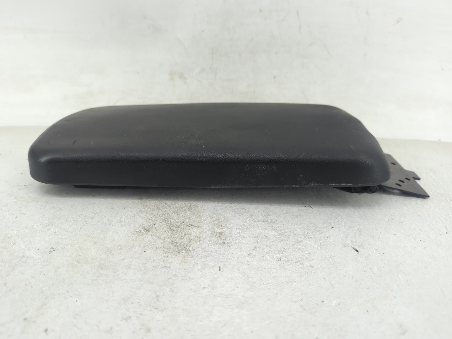 2006-2010 Pontiac G6 Center Console Armrest Cover Lid Fits Fits 2006 2007 2008 2009 2010 OEM Used Auto Parts - Oemusedautopa