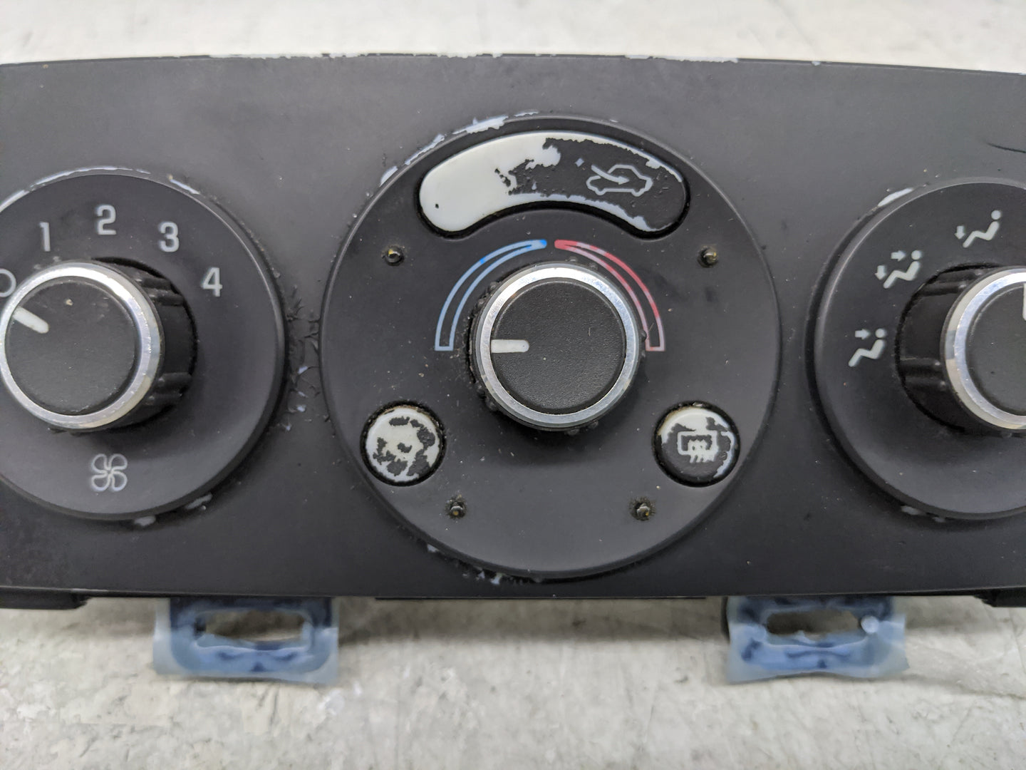 2005-2009 Pontiac G6 Climate Control Module Temperature AC/Heater Replacement Fits Fits 2005 2006 2007 2008 2009 OEM Used Au