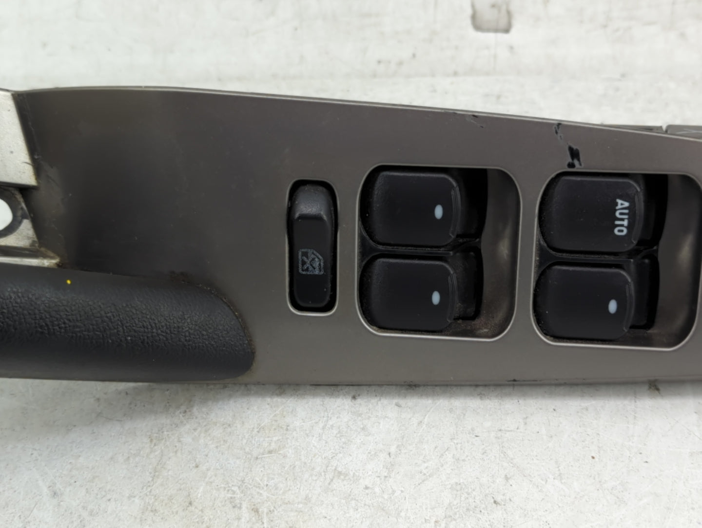 2005-2010 Pontiac G6 Master Power Window Switch Replacement Driver Side Left Fits Fits 2005 2006 2007 2008 2009 2010 OEM Use