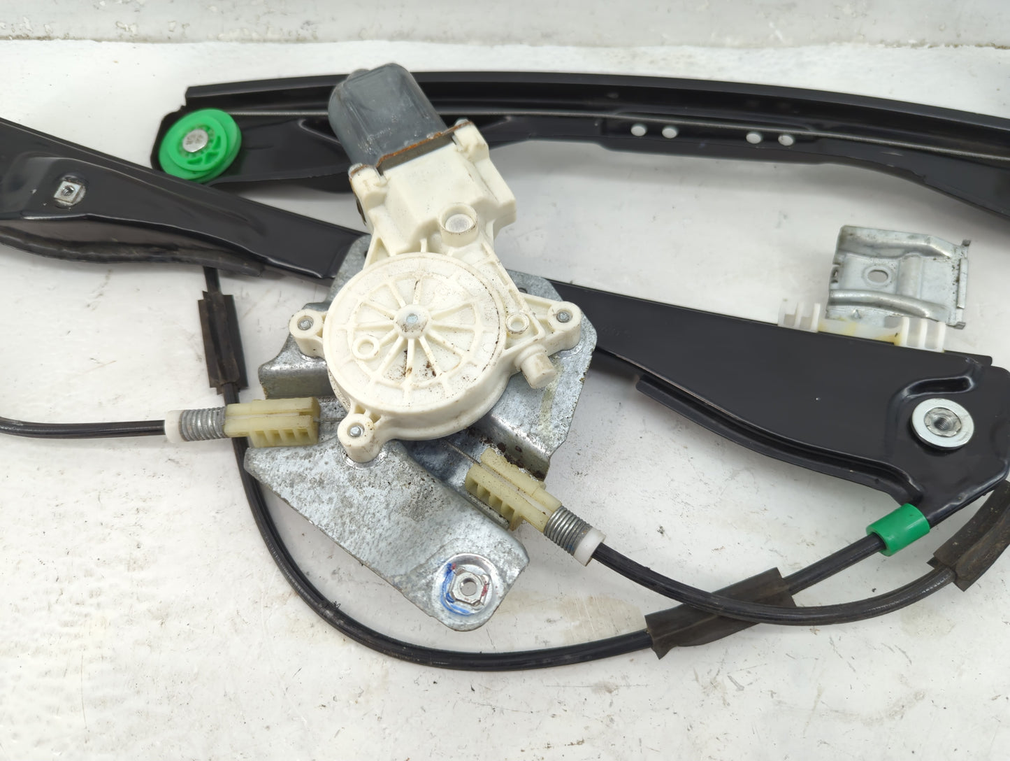 2005-2010 Pontiac G6 Used Window Regulator Passenger Front 967433 - Oemusedautoparts1.com