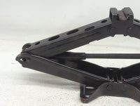 2008 Pontiac G8 Spare Scissor Car Jack - Oemusedautoparts1.com