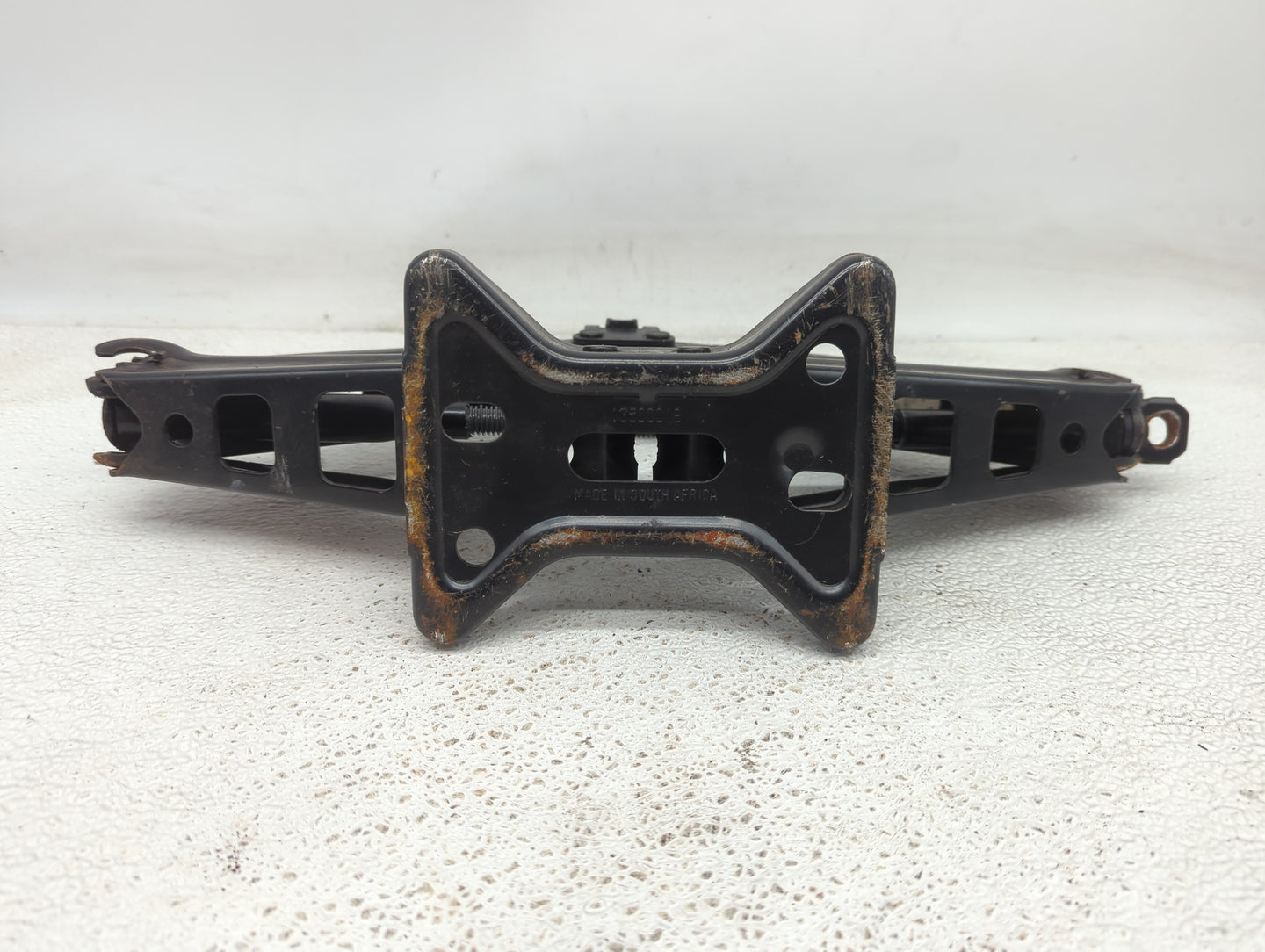 2008 Pontiac G8 Spare Scissor Car Jack - Oemusedautoparts1.com