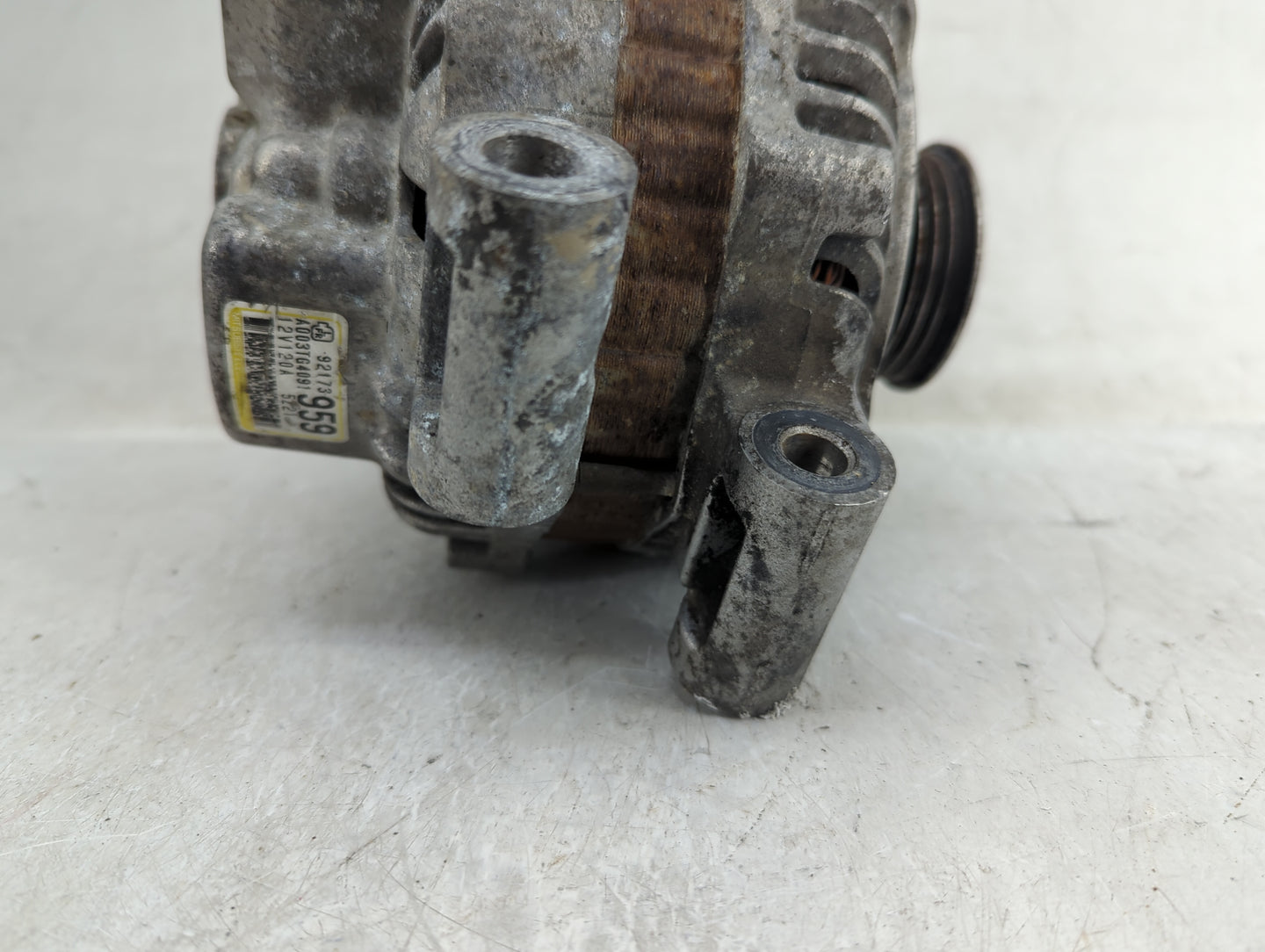 2008-2009 Pontiac G8 Alternator Replacement Generator Charging Assembly Engine OEM Fits Fits 2008 2009 OEM Used Auto Parts -