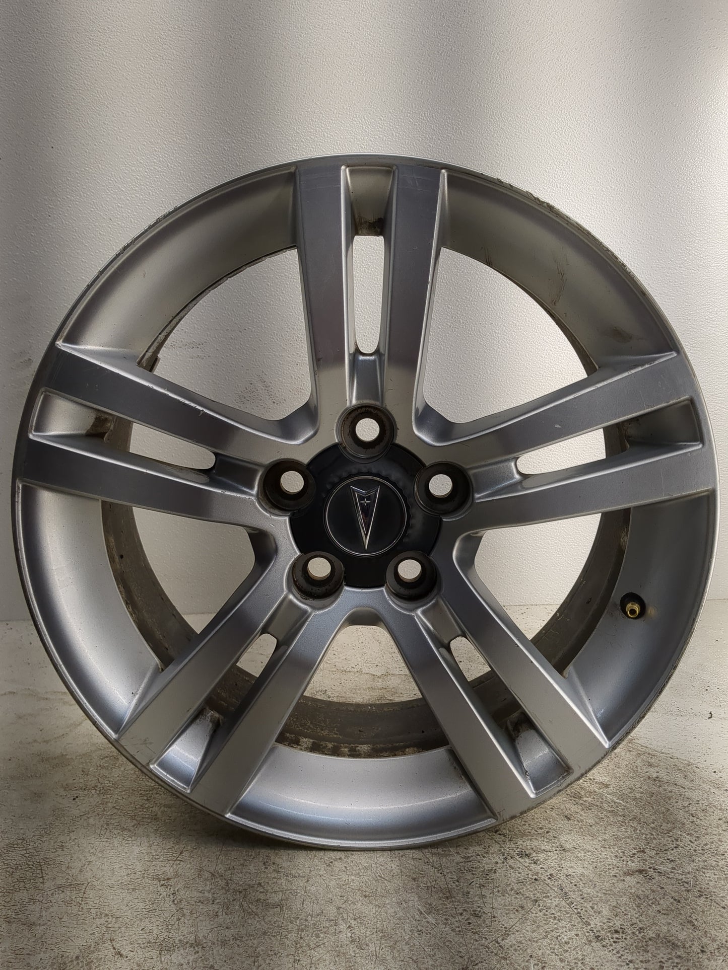 2008-2009 Pontiac G8 Oem Wheel Rim - Oemusedautoparts1.com