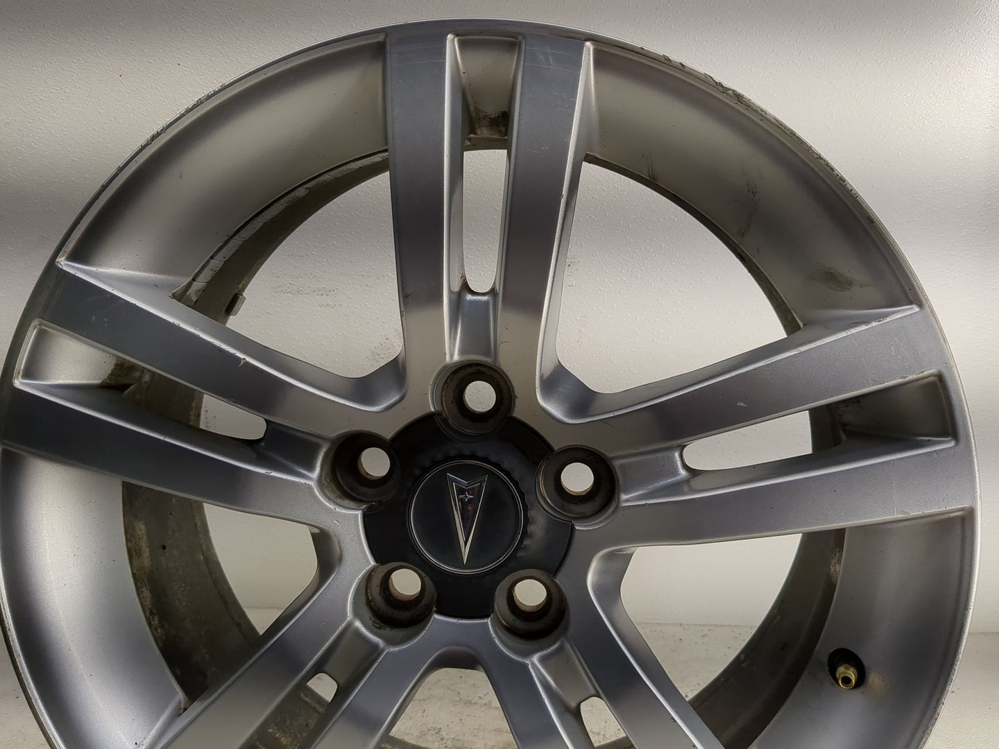2008-2009 Pontiac G8 Oem Wheel Rim - Oemusedautoparts1.com