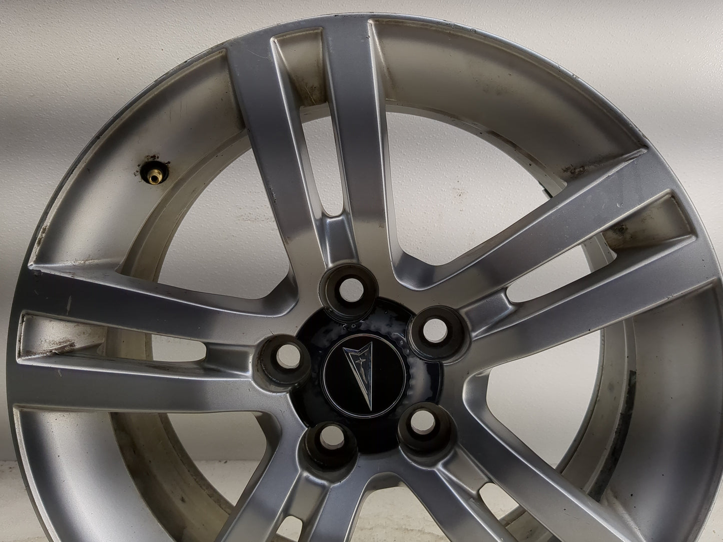 2008-2009 Pontiac G8 Oem Wheel Rim - Oemusedautoparts1.com